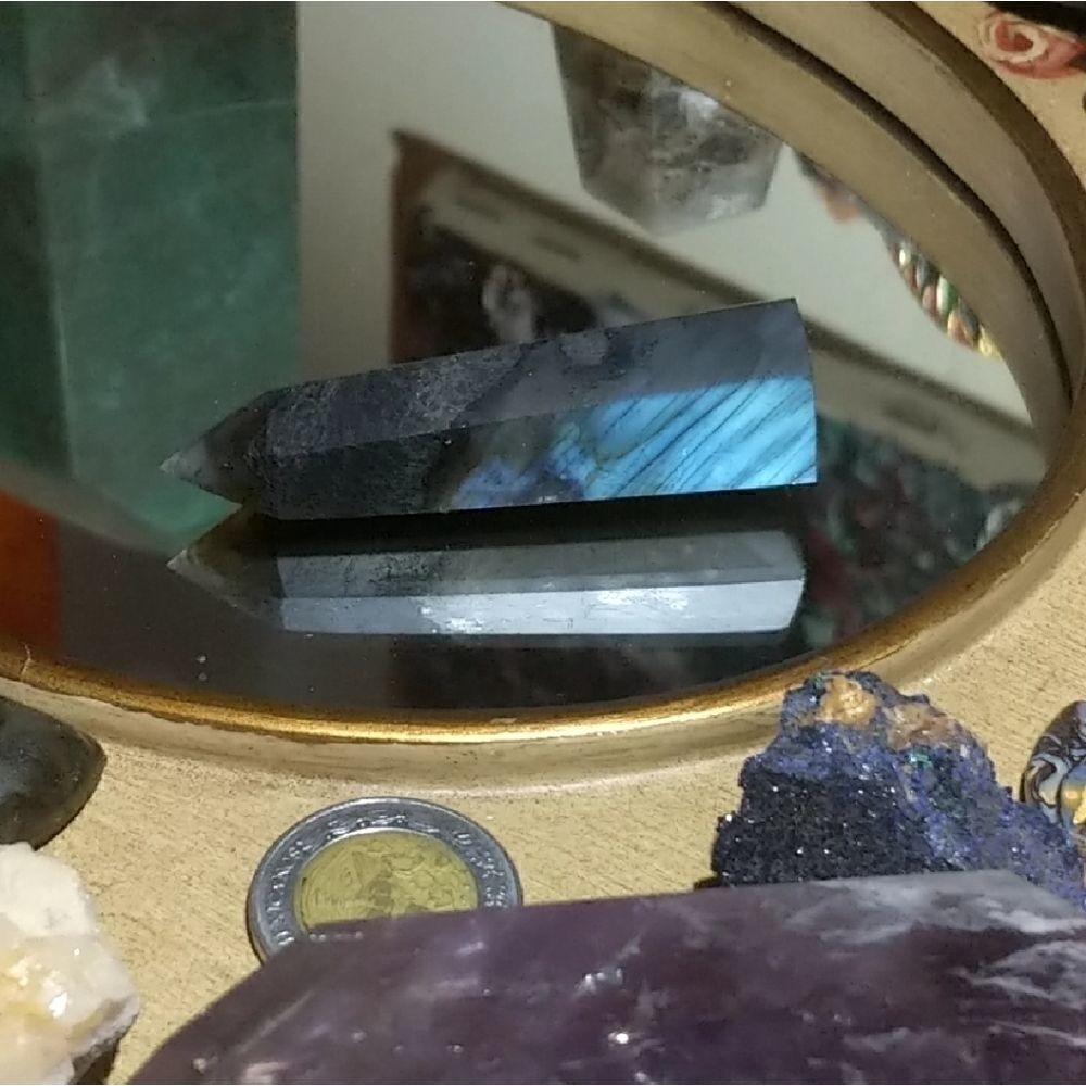 2.5" Labradorite Tower - Picture 1 of 6